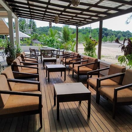 Rafflesia Resort Lundu Екстер'єр фото